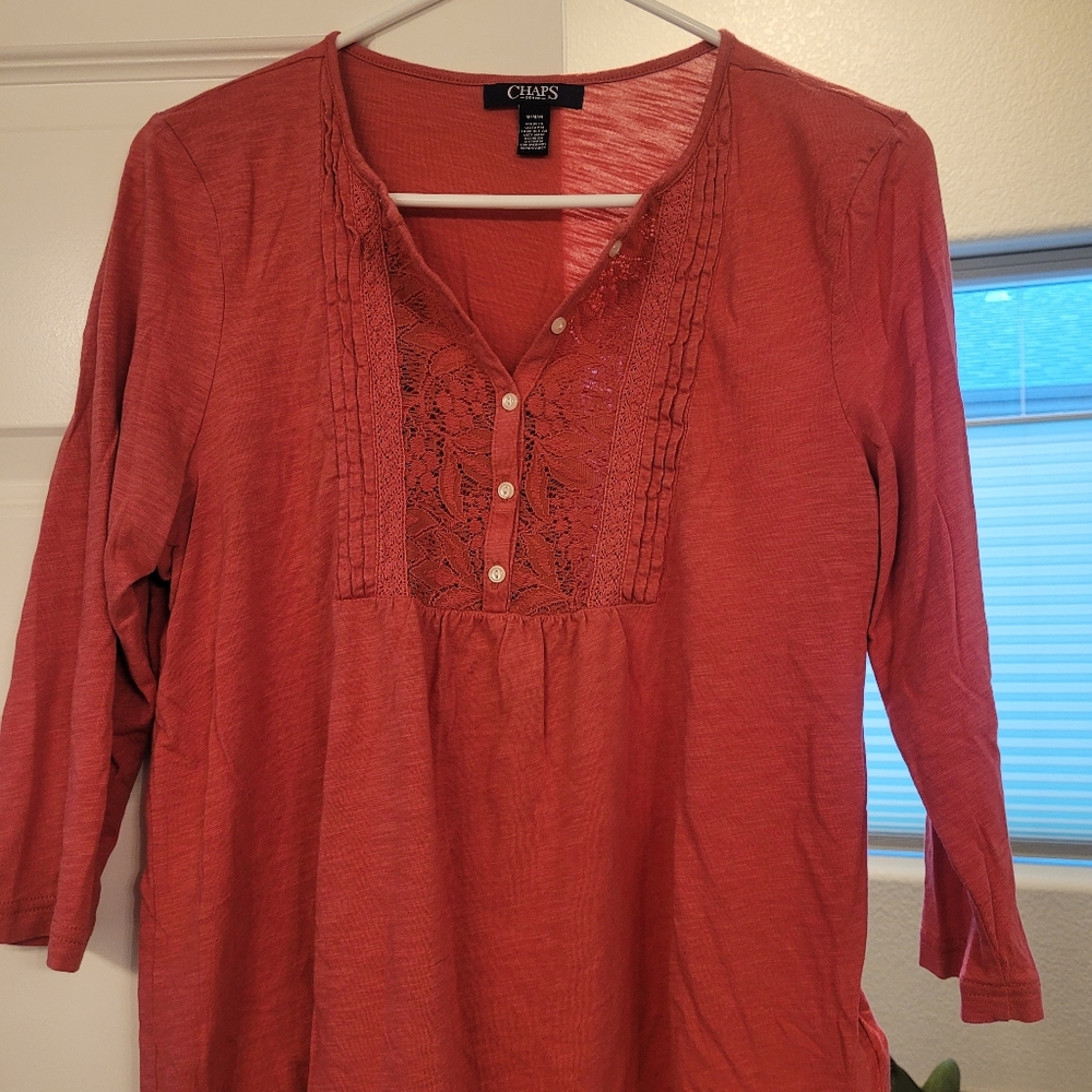 3/4 length sleeved blouse